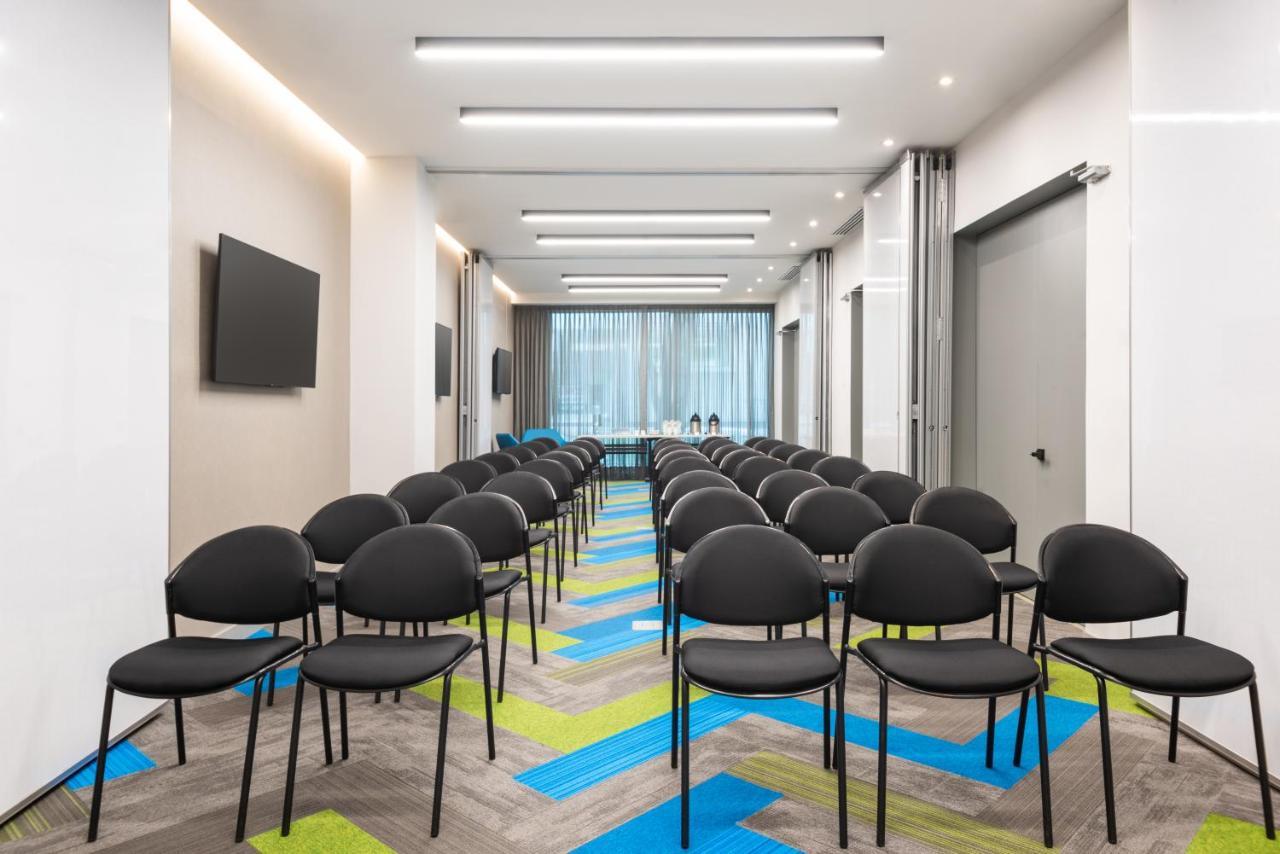 Holiday Inn Express Bogota - Parque La 93 By Ihg Ngoại thất bức ảnh