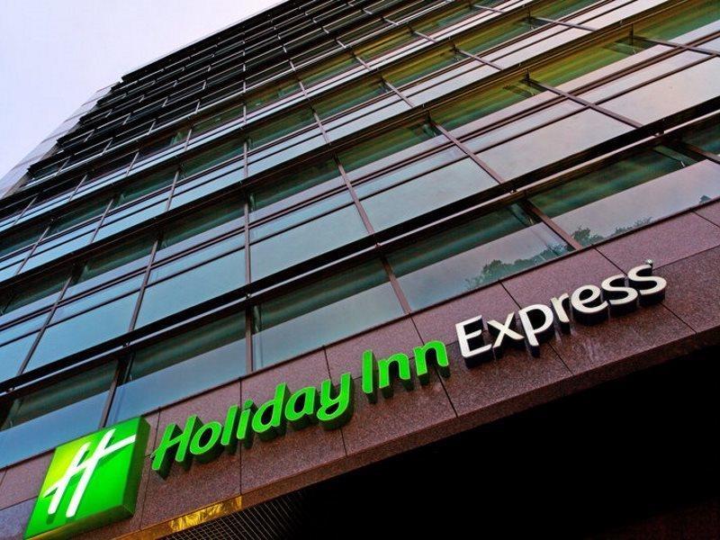 Holiday Inn Express Bogota - Parque La 93 By Ihg Ngoại thất bức ảnh